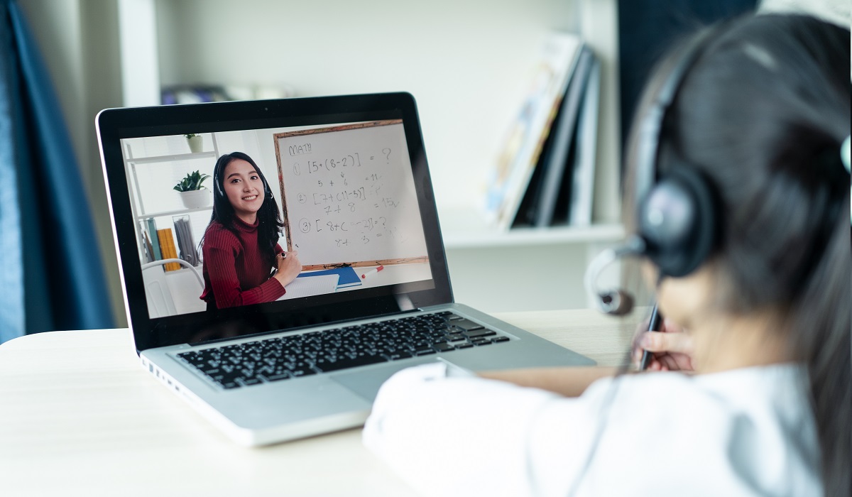 Online homeschooling and distance learning for Qatar